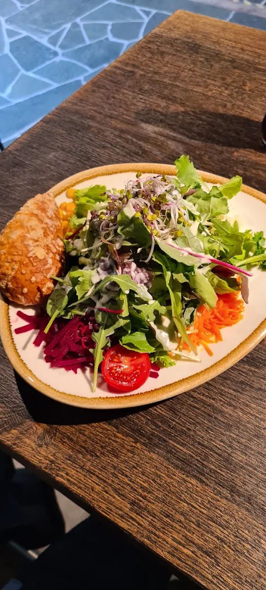 Mountain Salad