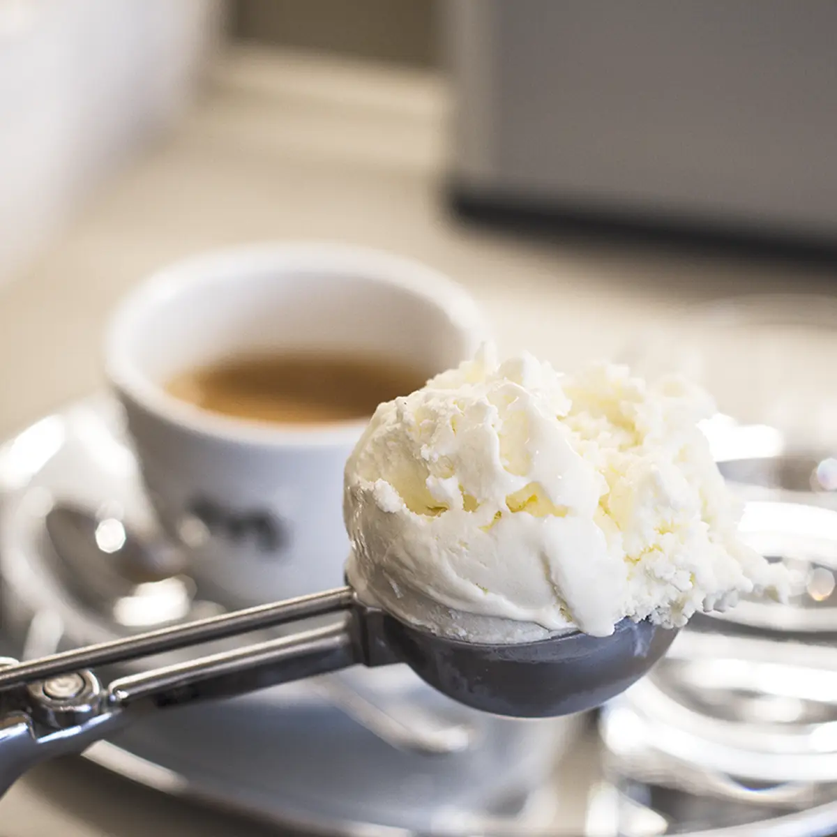 Affogato Al Latte