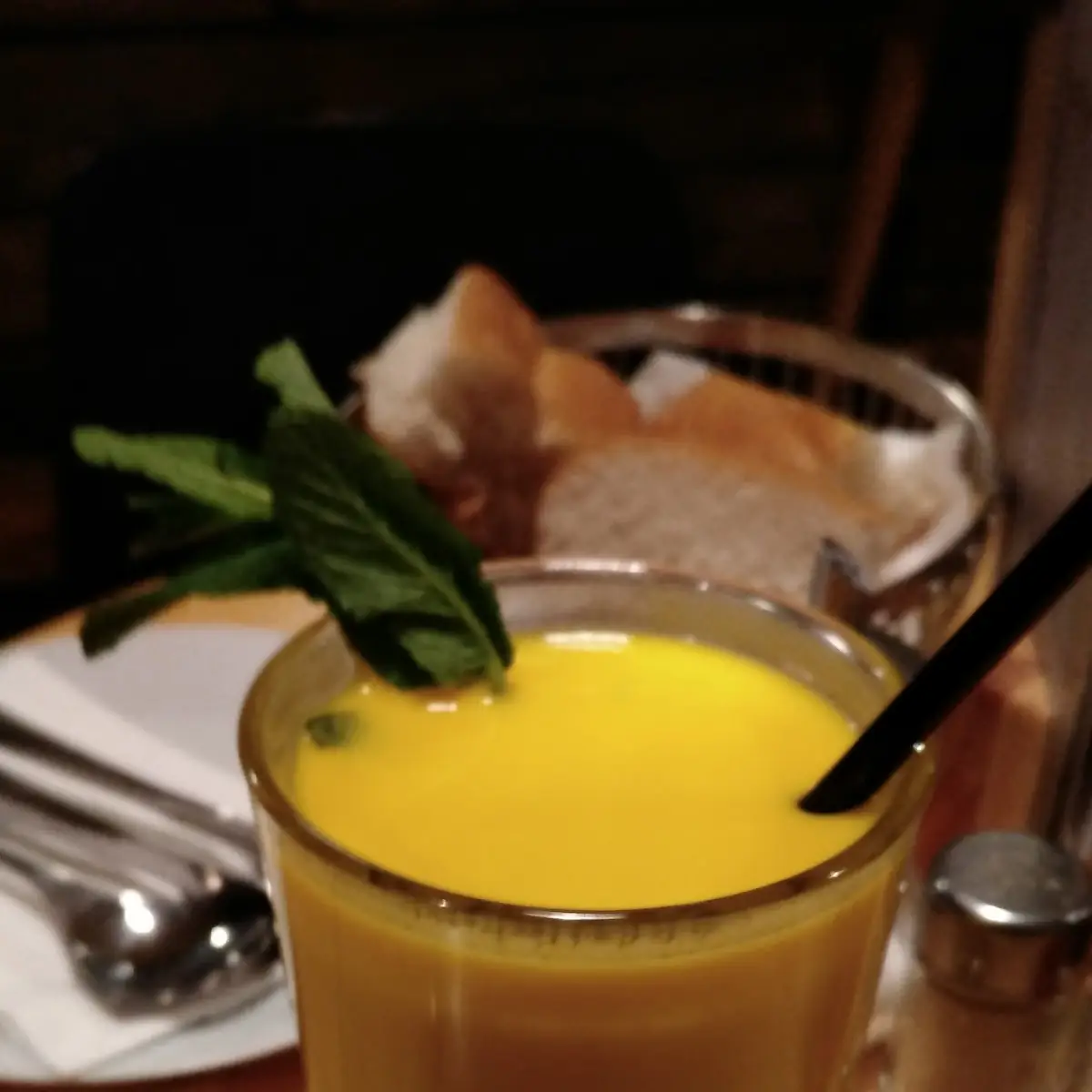 Mangolassi