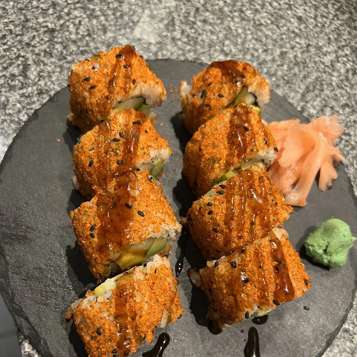 Lachs On Blaze Roll