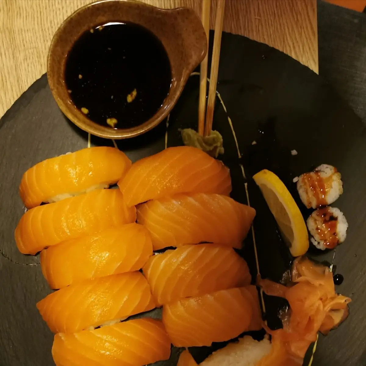 Lachs Set Sushi 3 Maki