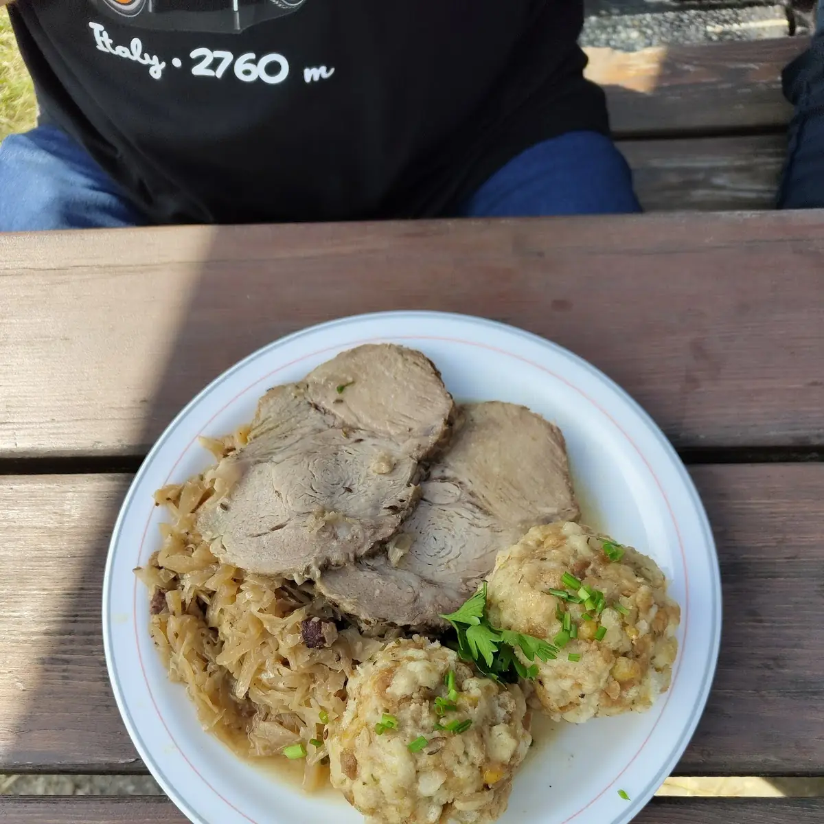 Schweinsbraten Mit Speck Kraut