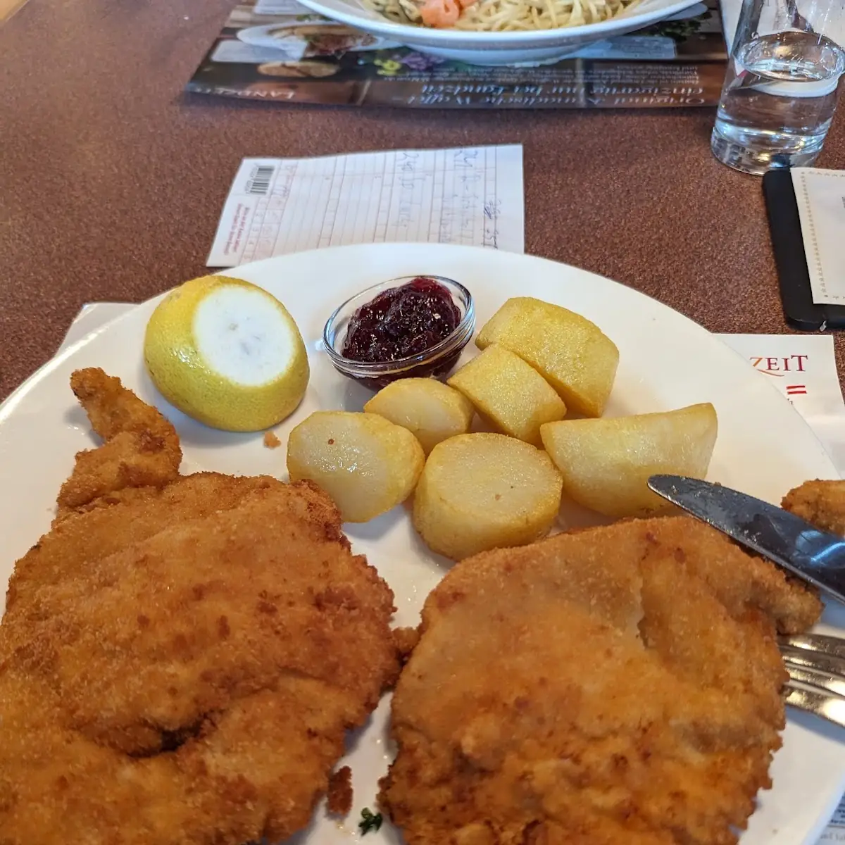 Schnitzel Das Daneben Sollen Ernsthaft Bratkartoffeln Sein War Das Geld Nicht Wert
