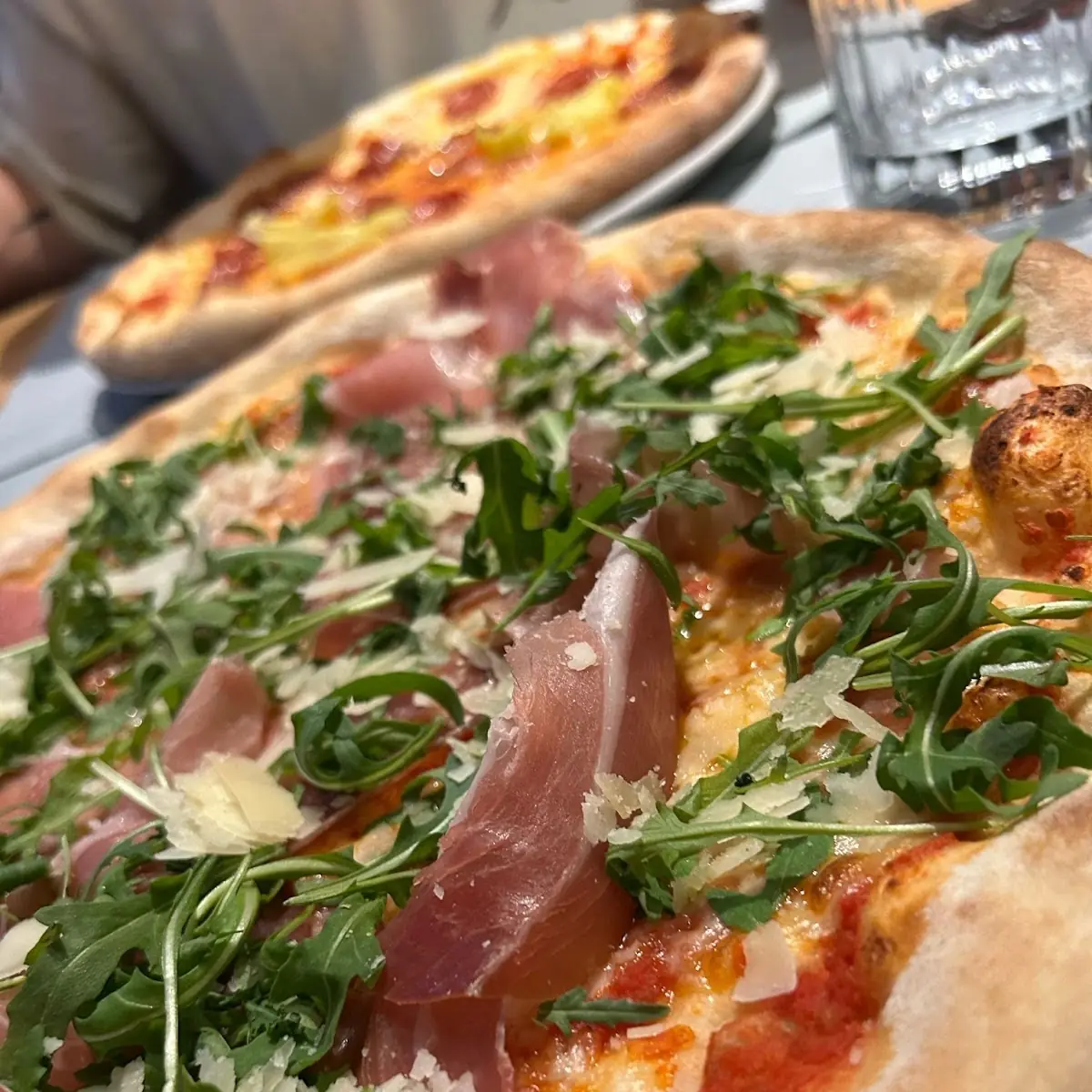 Pizza Salami Mit Mais