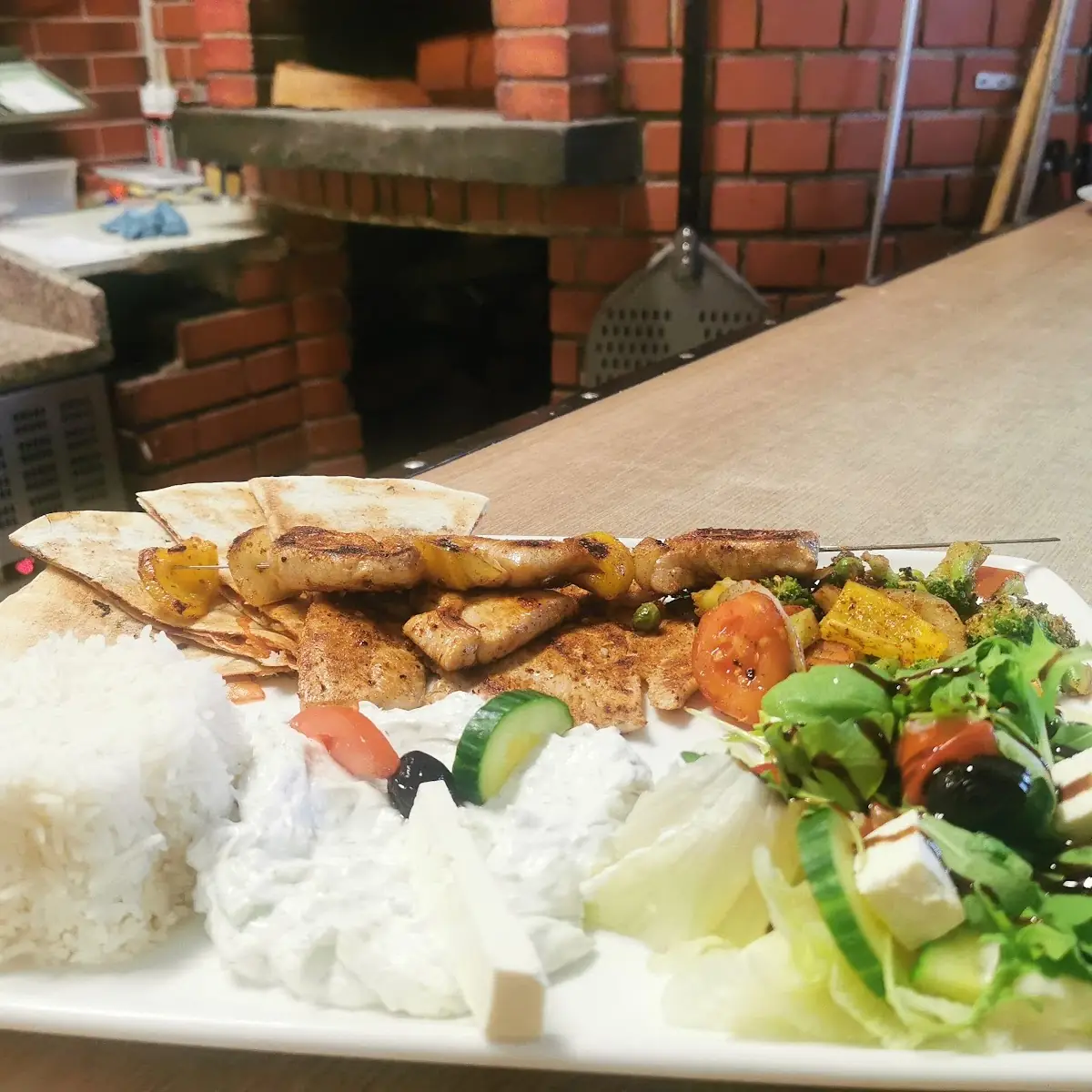 Metaxa Gyros