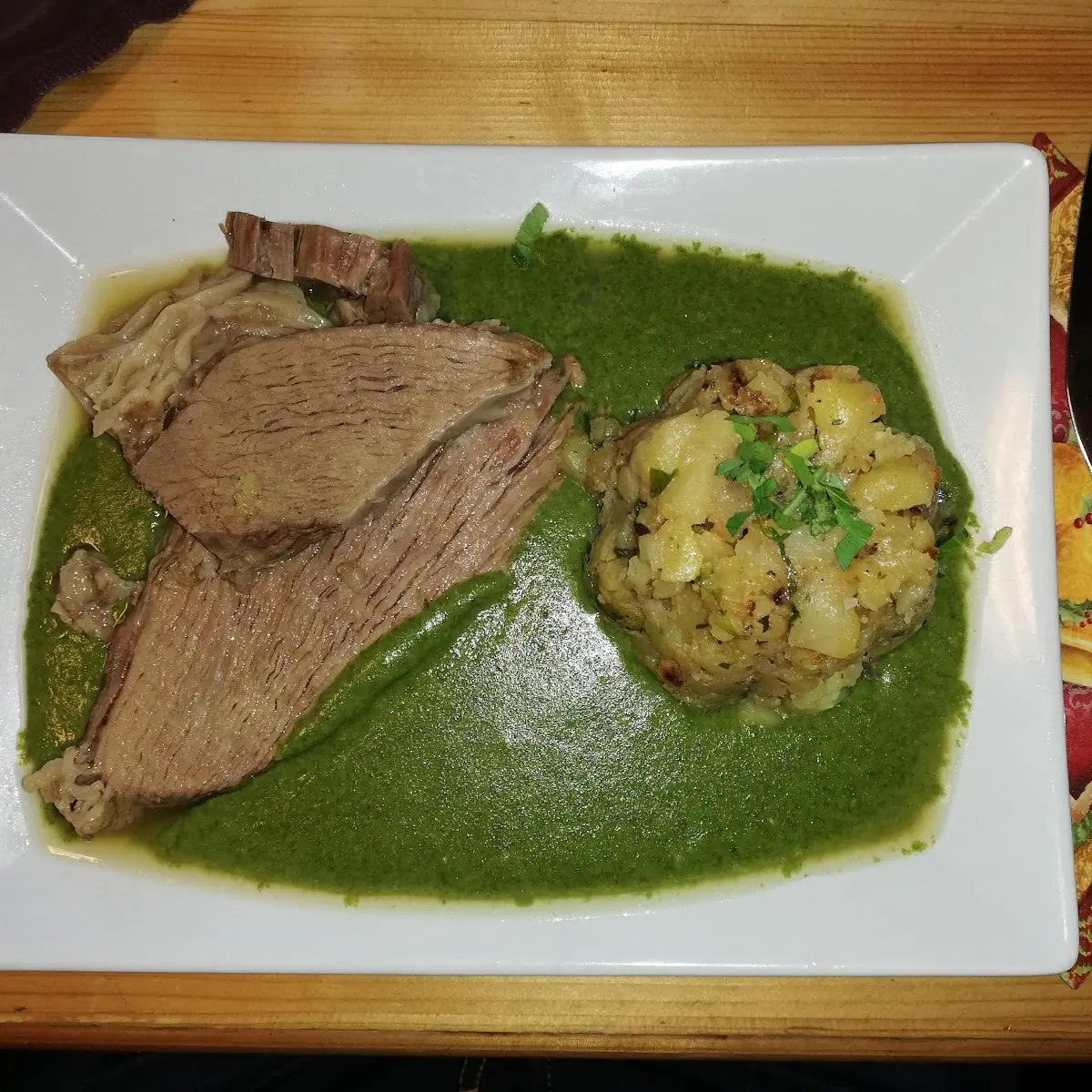 Tafelspitz Mit Spinat Und Erdäpfel
