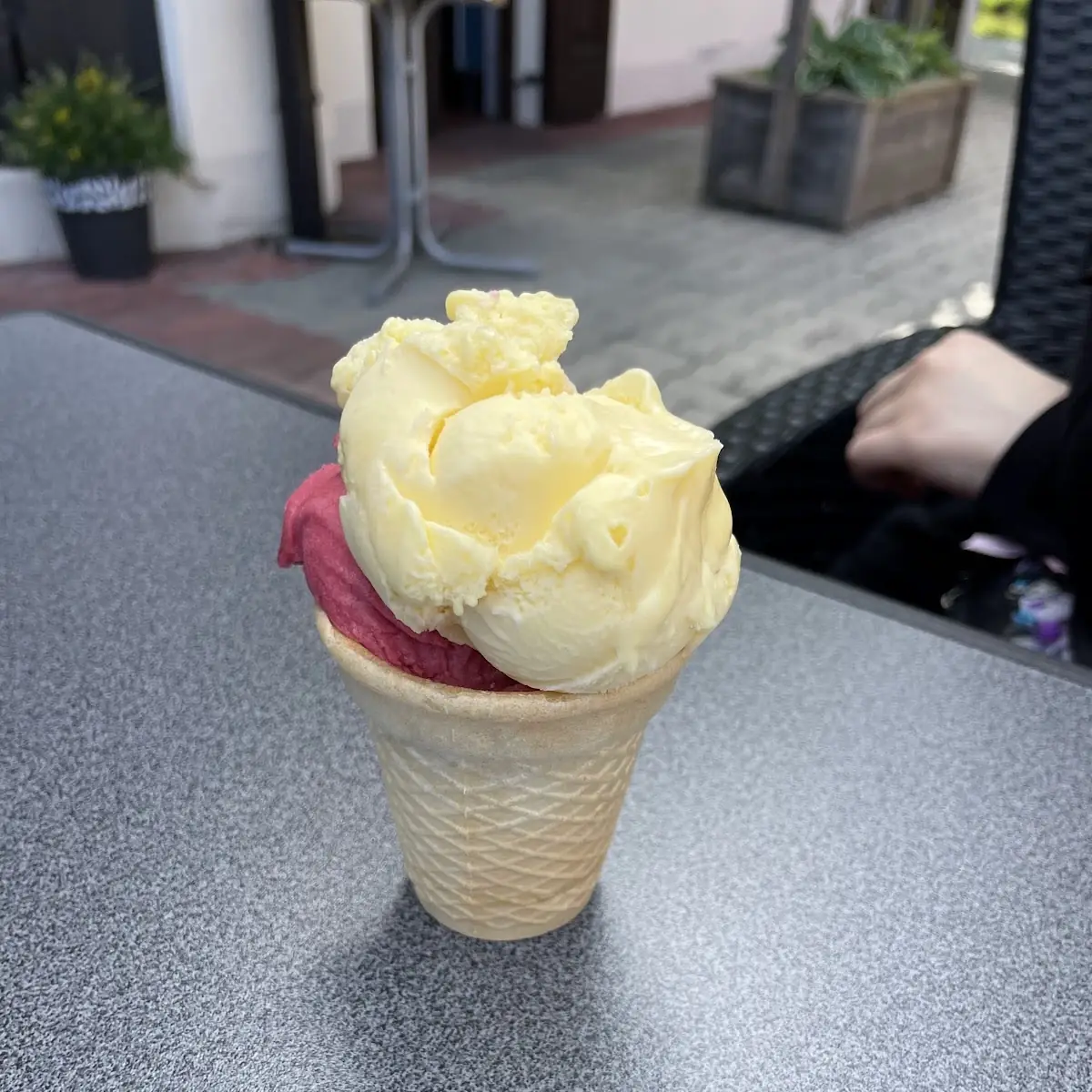 Vanille Und Himbeere Eis