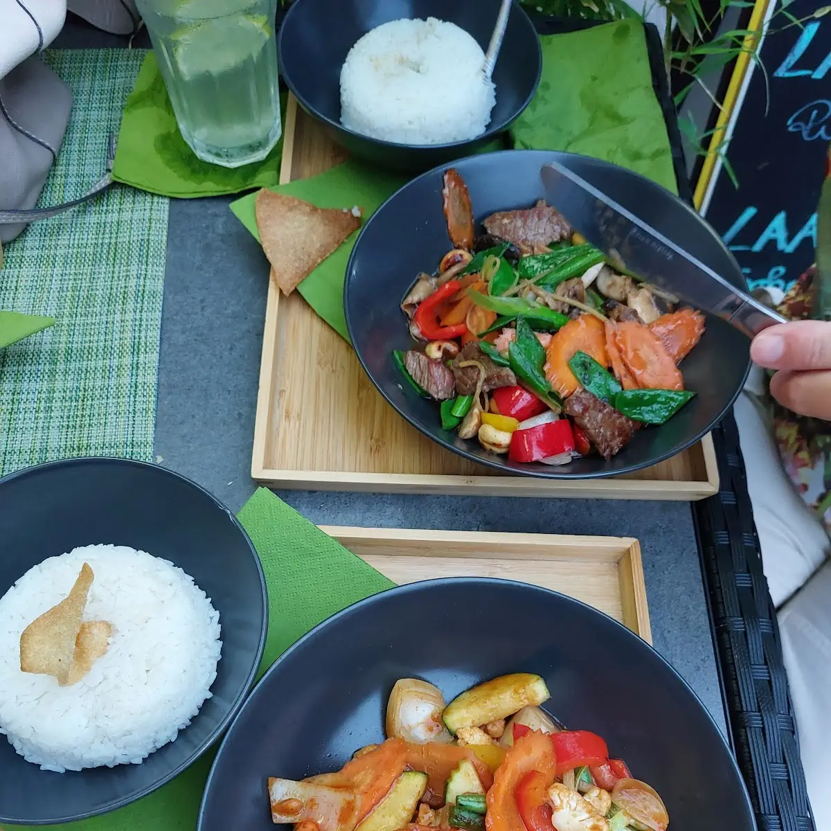 Pad Prik Gaeng Pak Gemüse Mit Reis
