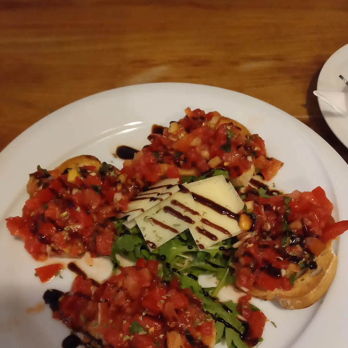 Bruschetta Con Pomodoro E Basilico