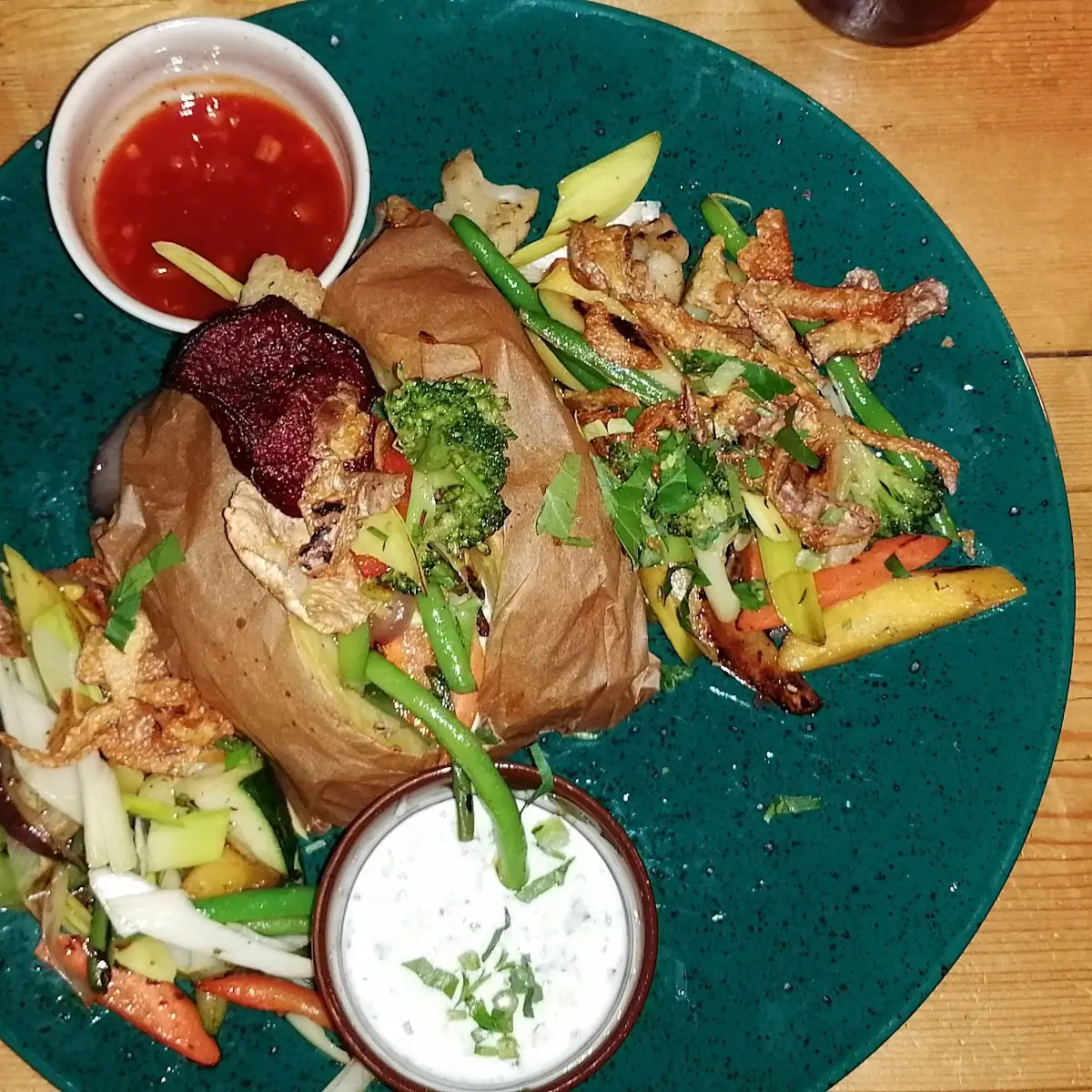 Ofenkatoffel Mit Kräuterdip