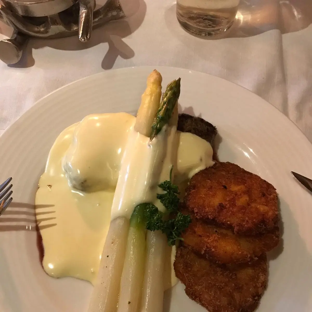 Steak Mit Spargel Und Rösties