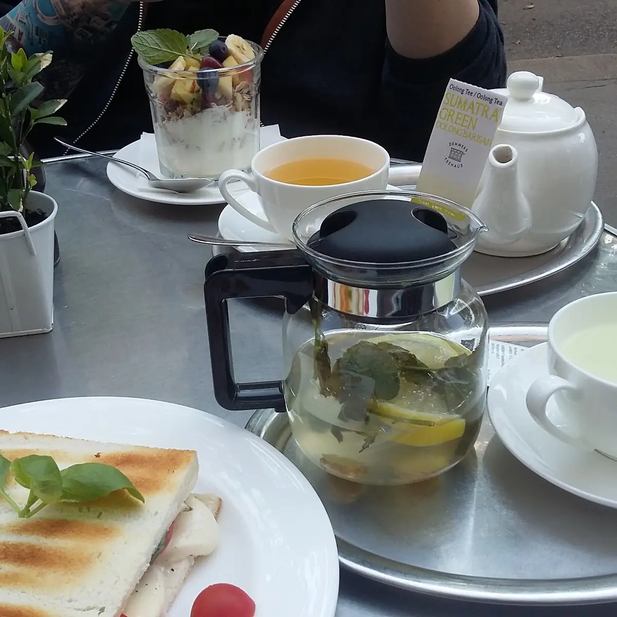 Toast Und Ingwertee