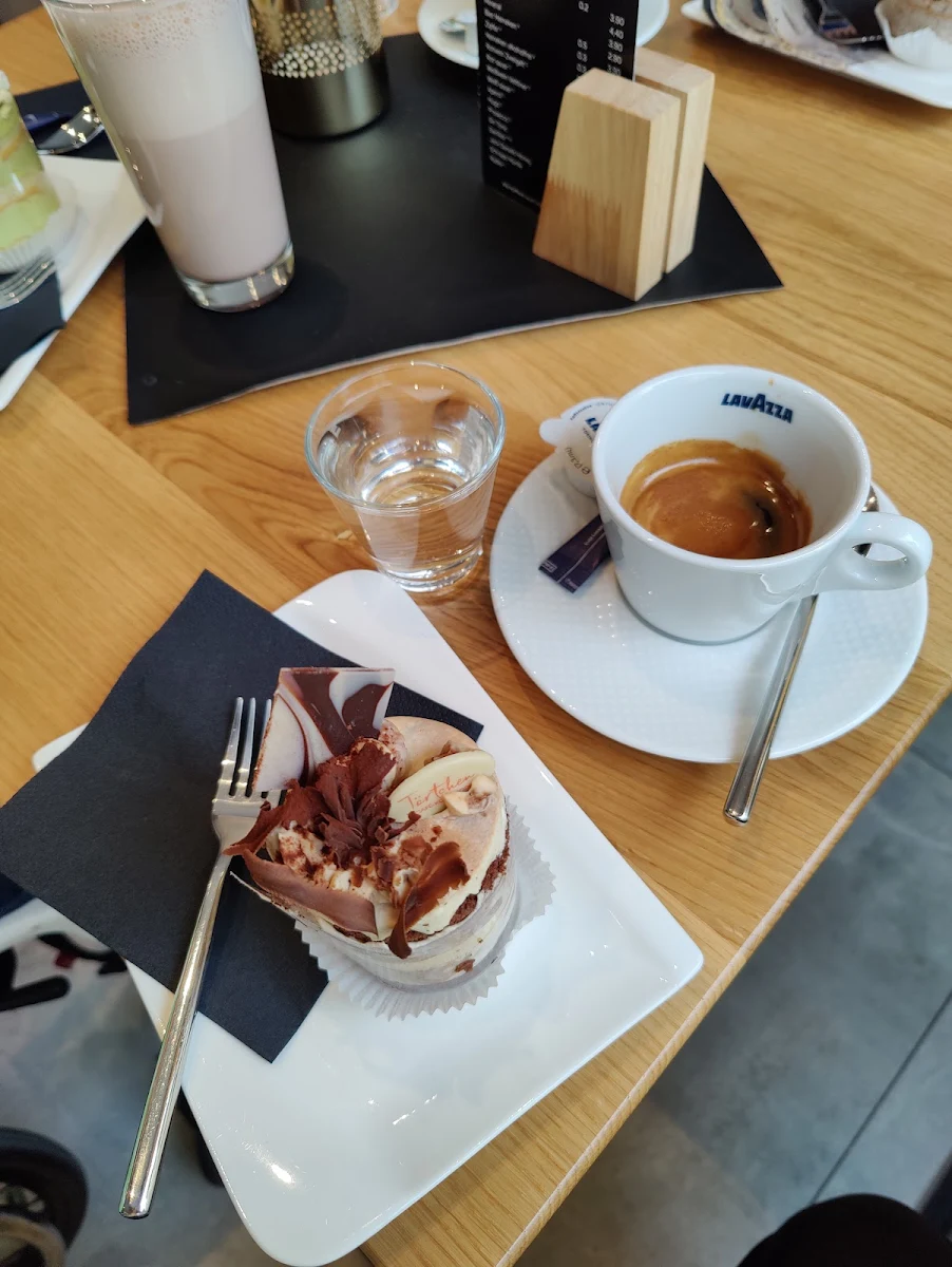 Schokomouse Und Doppelter Espresso
