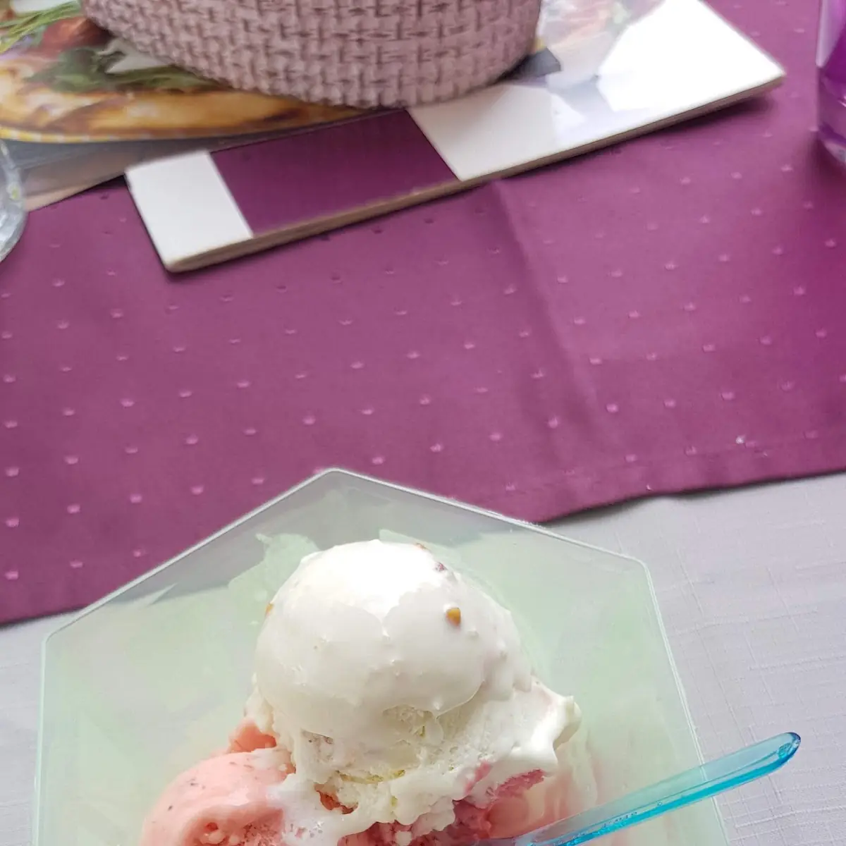 Gemischtes Eis
