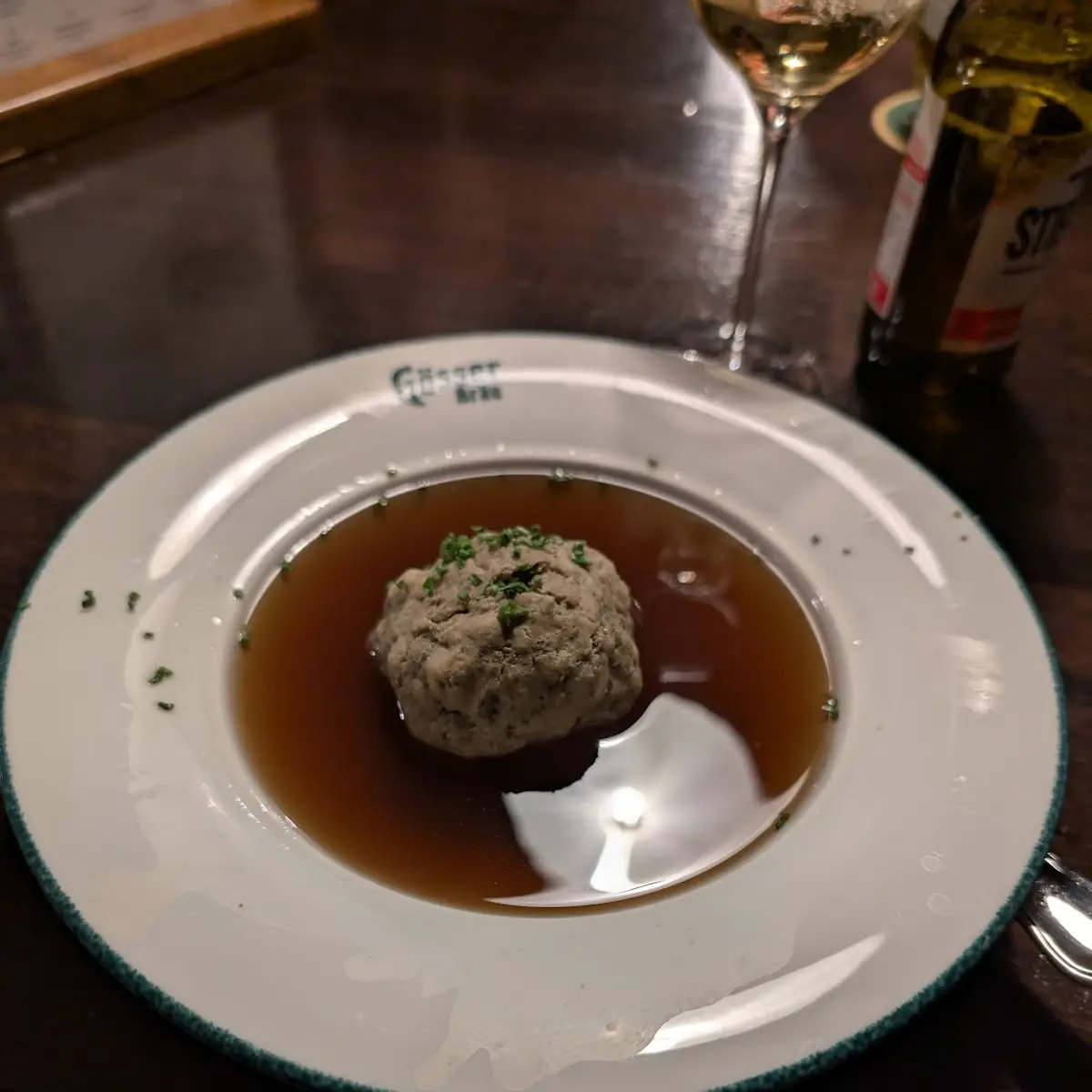 Leberknödelsuppe