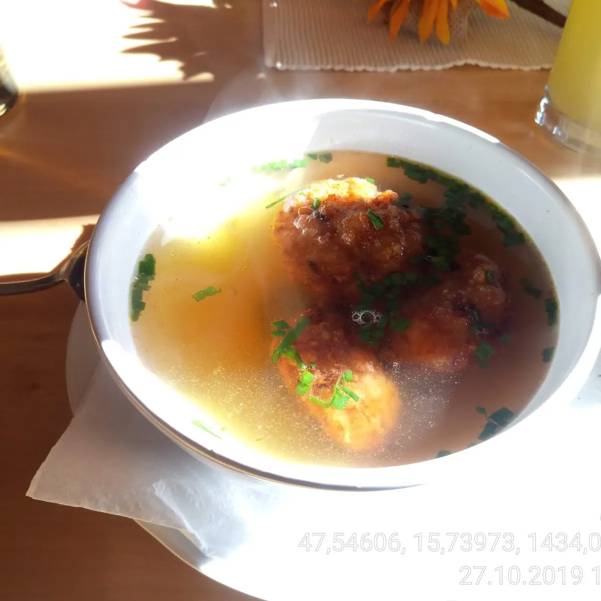 Käsepresknödelsuppe