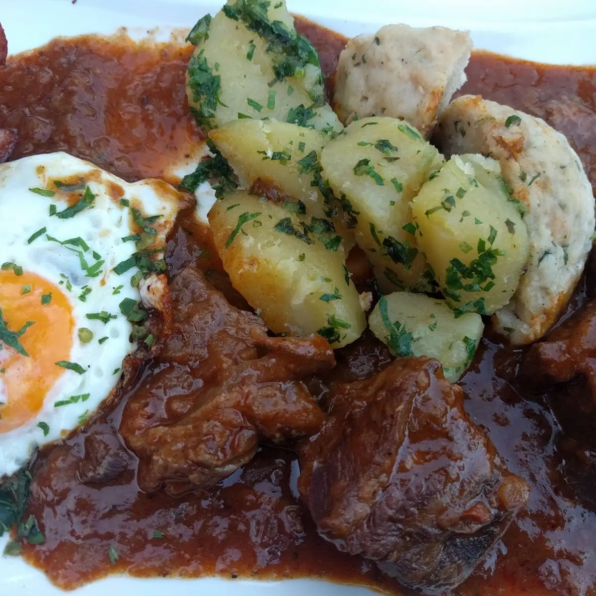 Kleines Gulasch