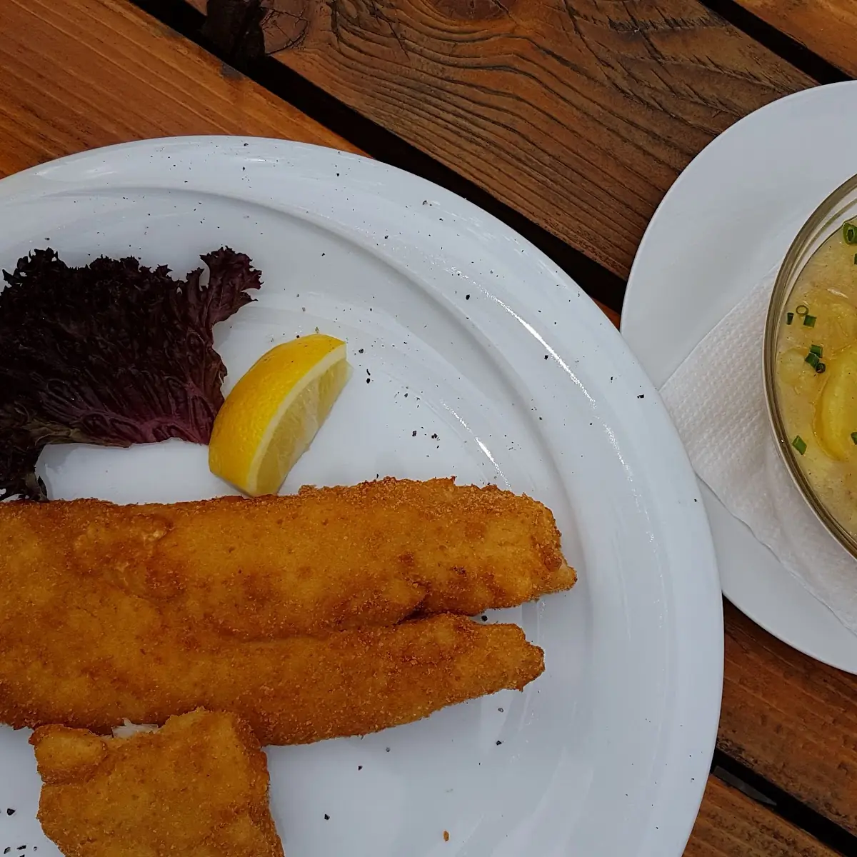 Menü Fisch Mit Kartoffel Salat