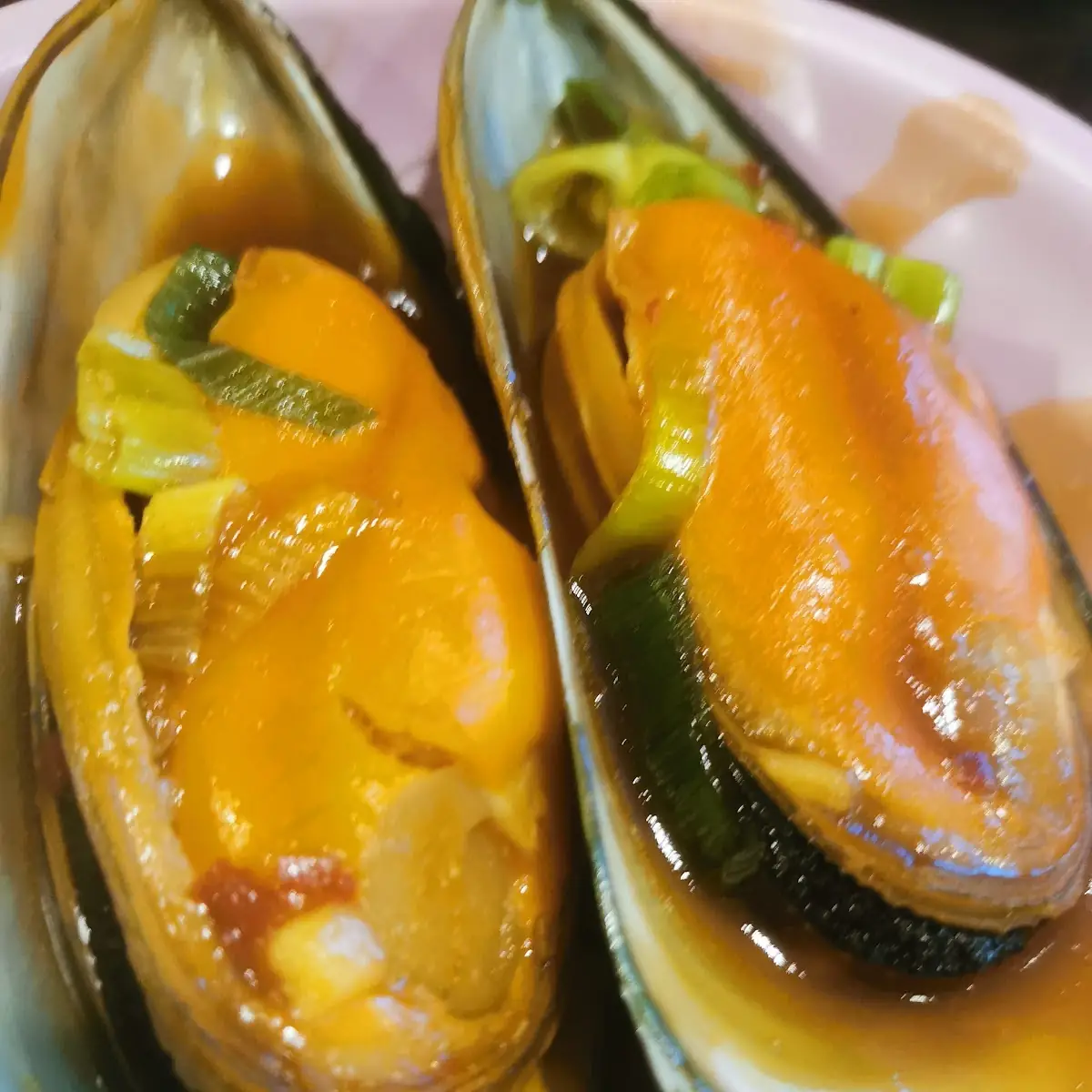 Ausgelöste Muscheln Tajine