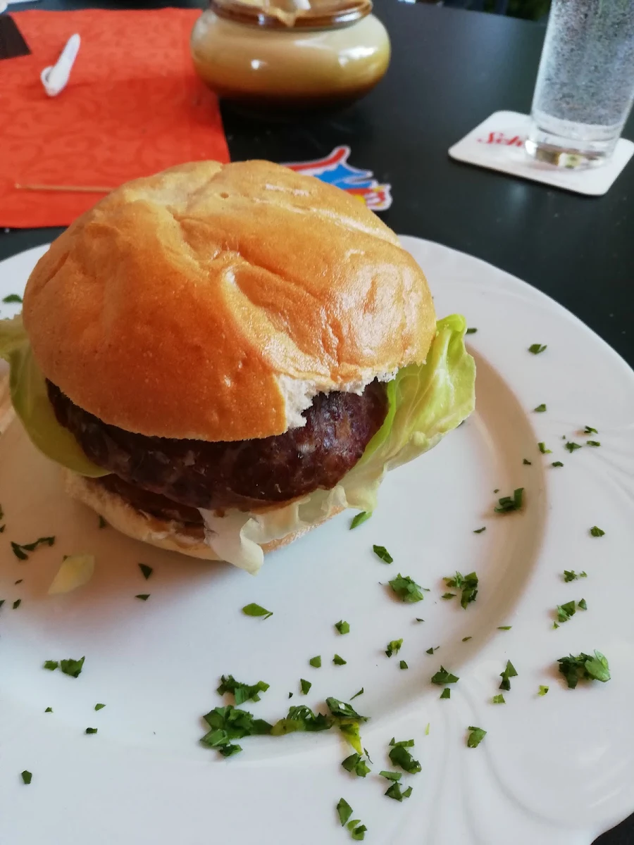 Semmelburger Mit Saumaise