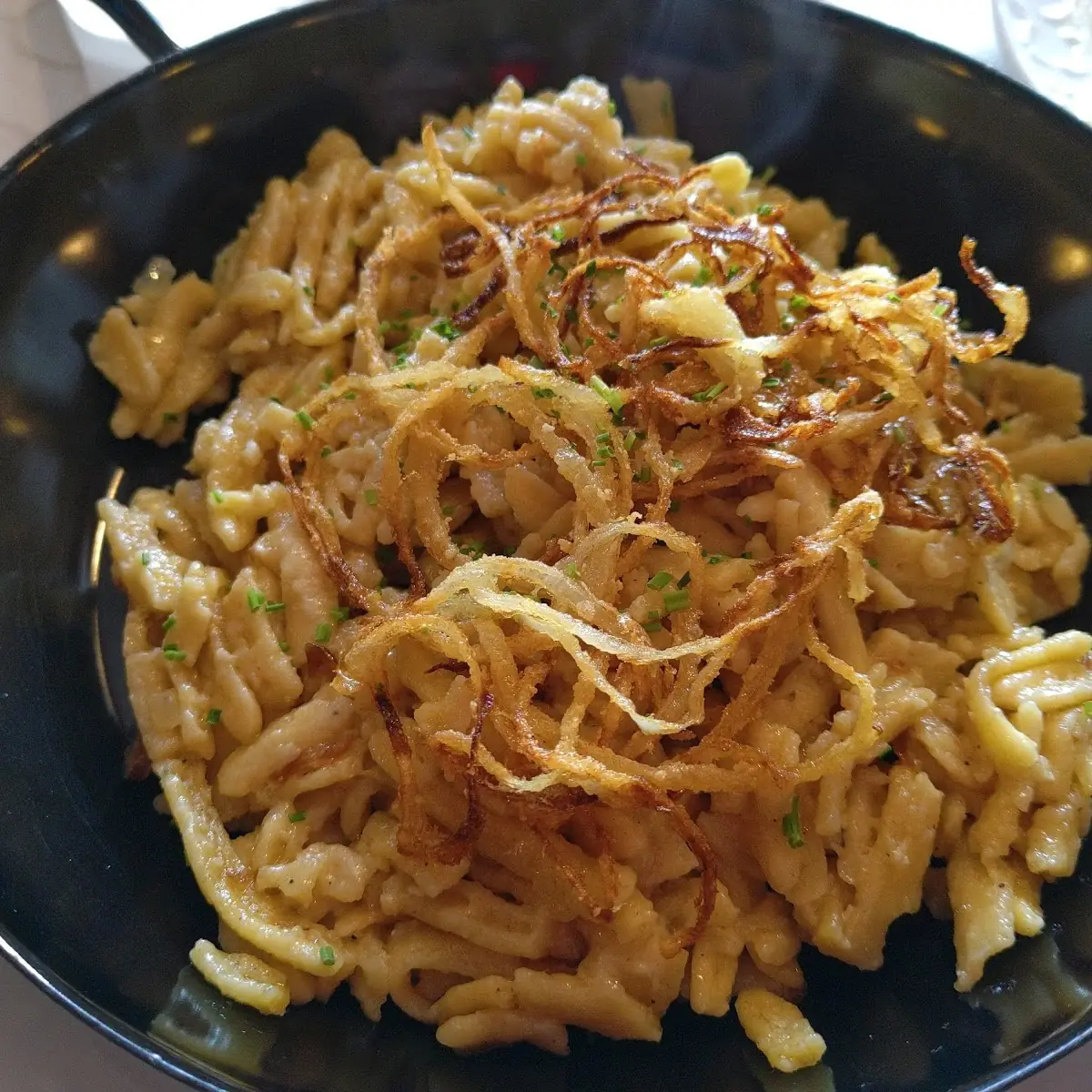 Mittagsmenü Käsespätzle