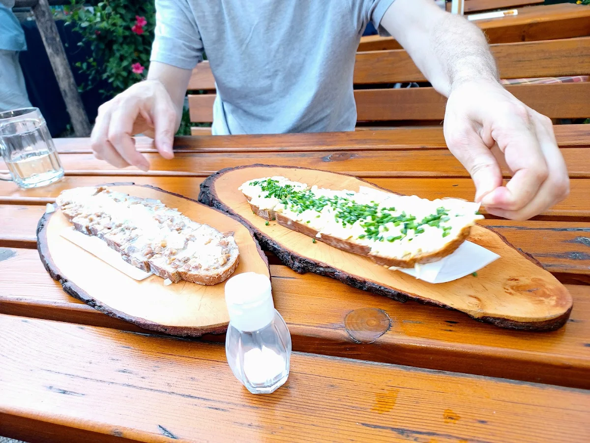 Schmalzbrot Und Eiaufstrichbrot