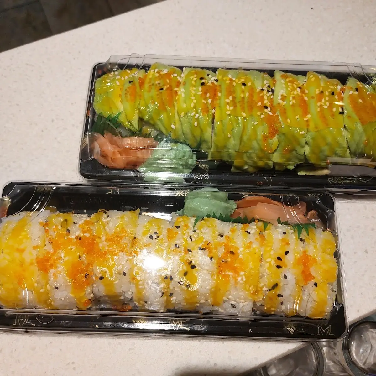 Sake Tempura Roll