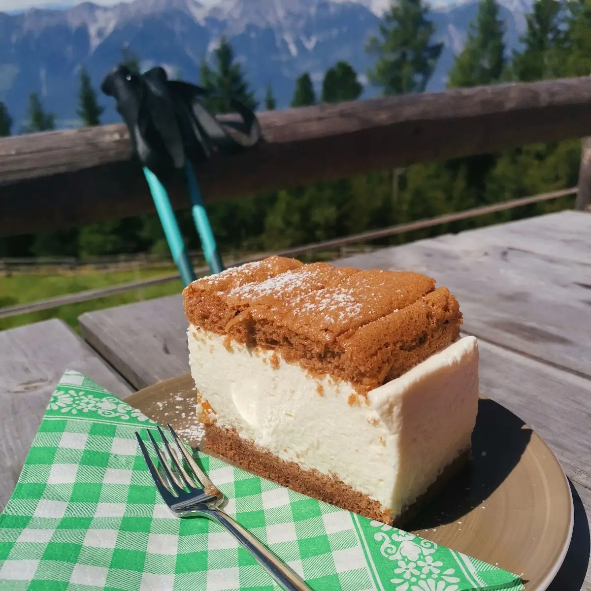 Käsesahnetorte Mit Pfirsichen