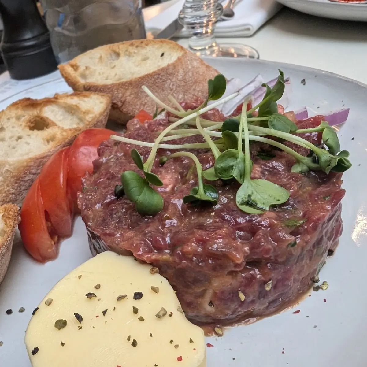 Steak Tartare Au Couteau