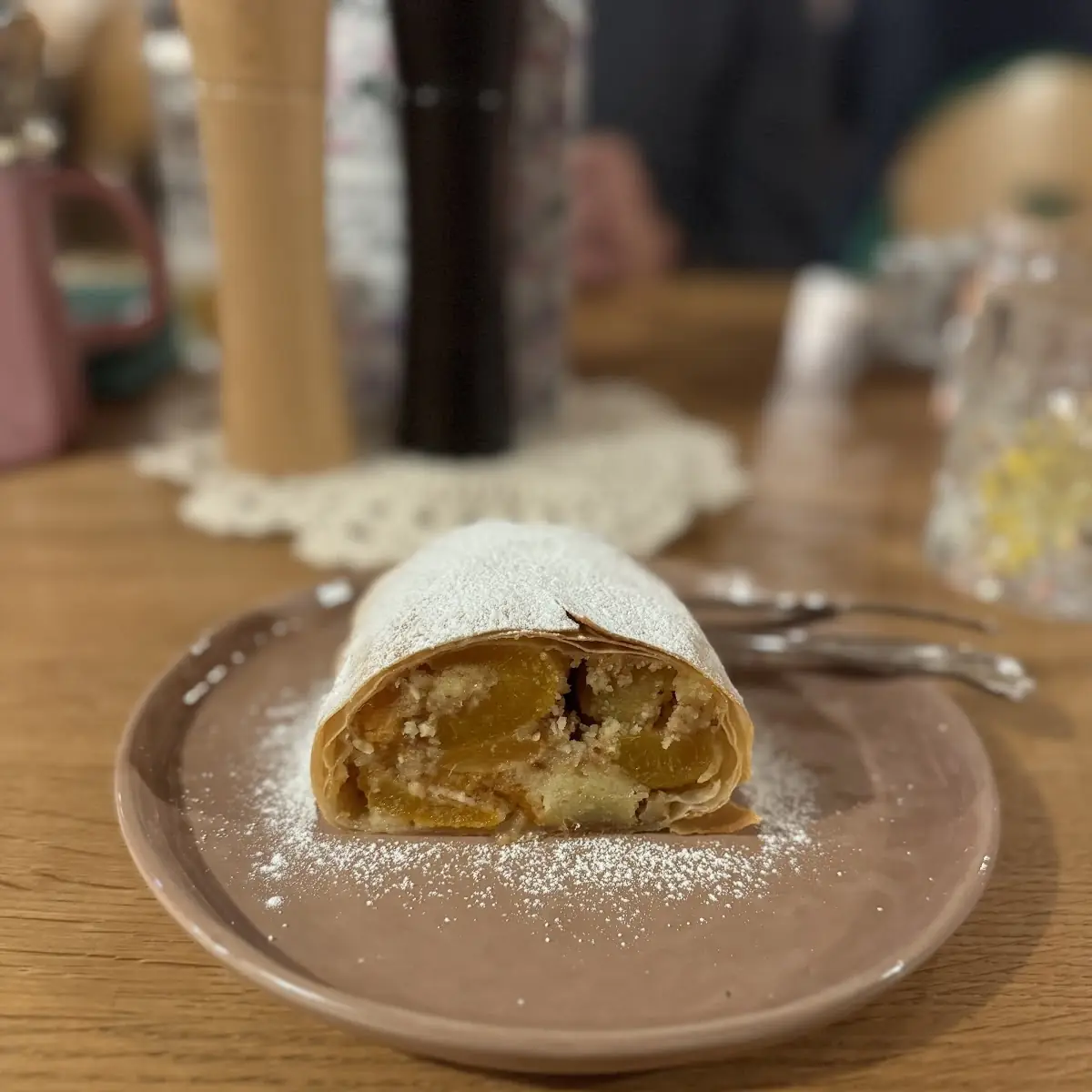 Marillenstrudel