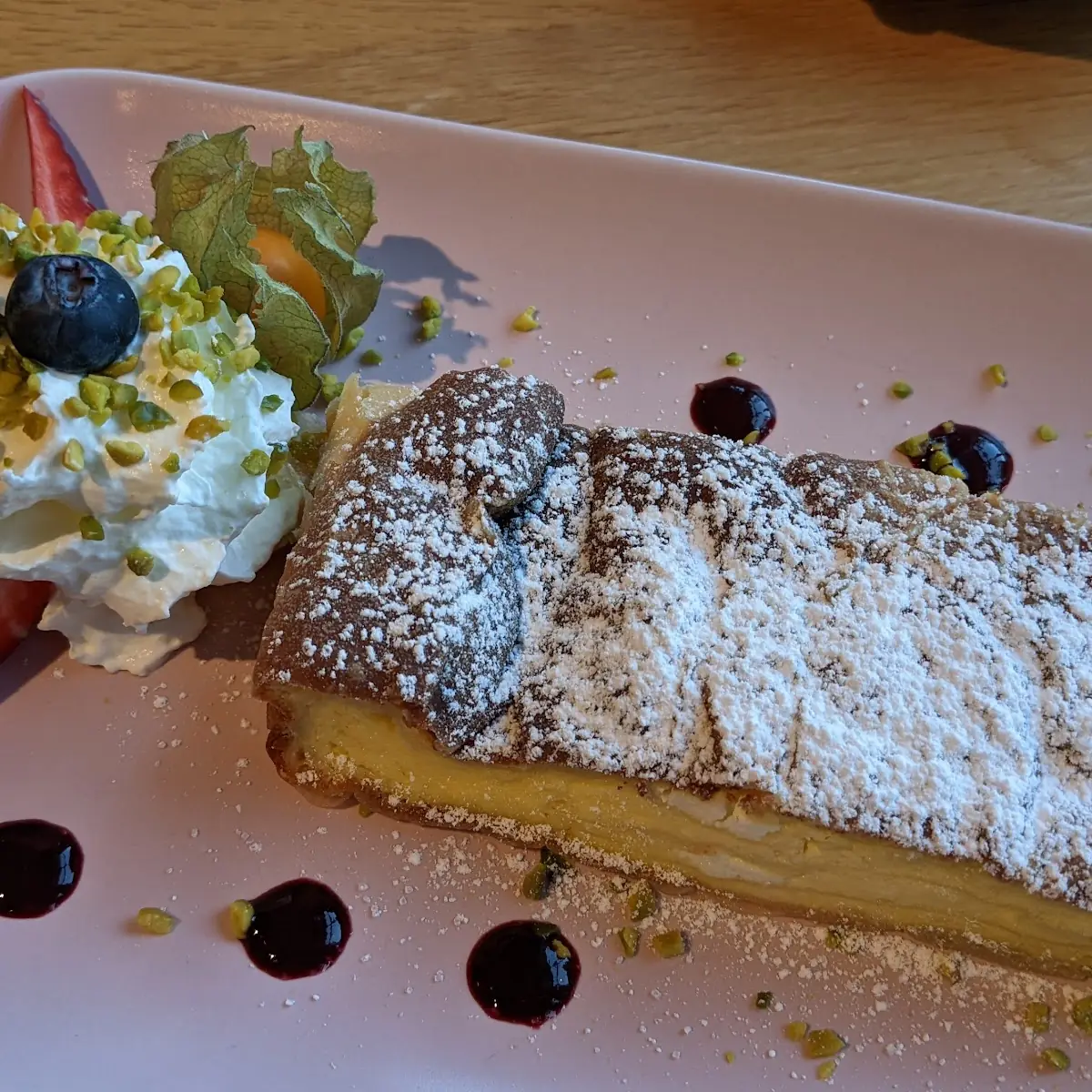 Topfenstrudel