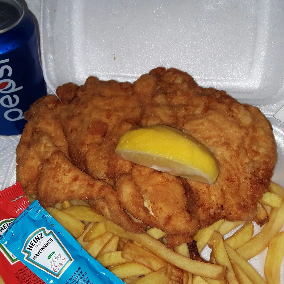 Schnitzel Mit Pommes