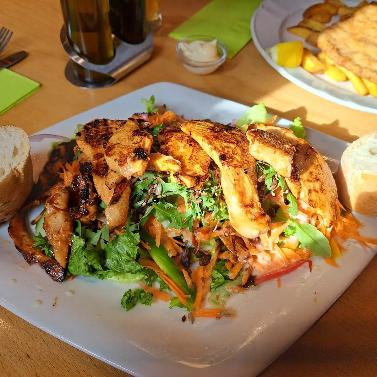 Salat Mit Hänchenstücken