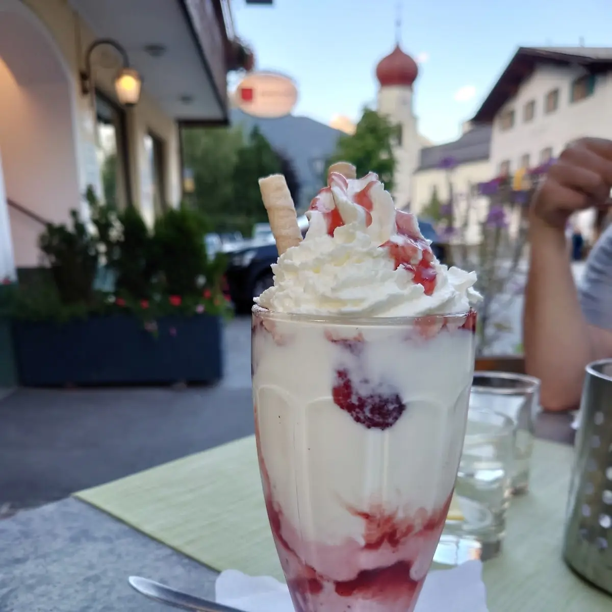 Yoghurt Becher