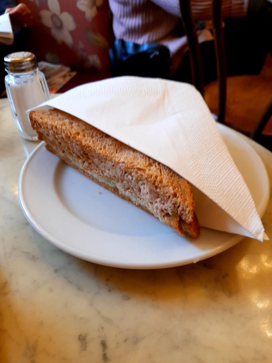 Tramezzini Thunfisch Gurke