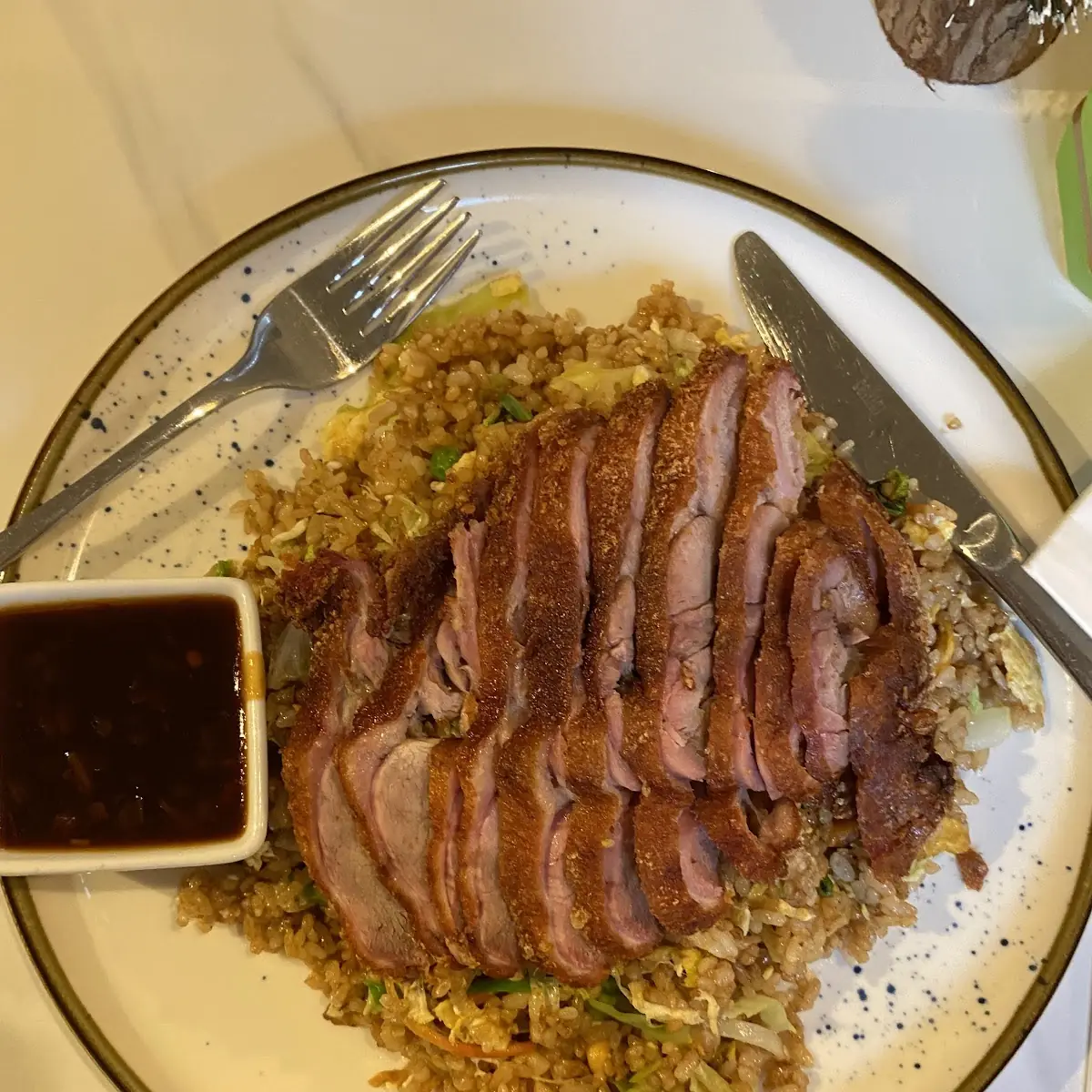 Eierreis Mit Knuspriger Ente
