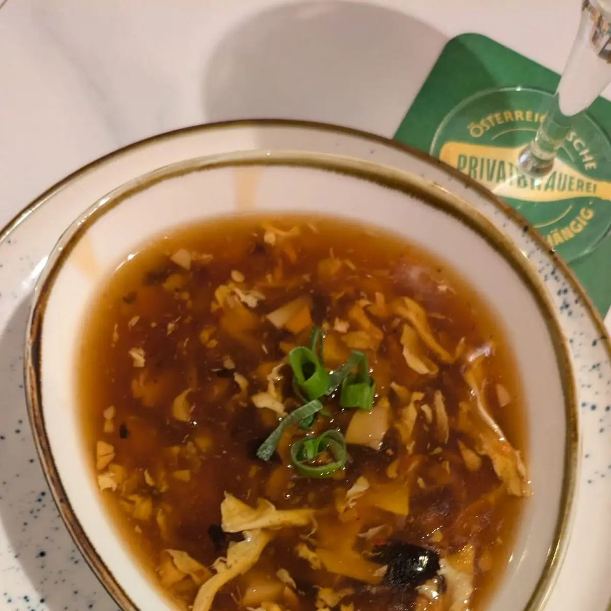 Sauerscharf Suppe