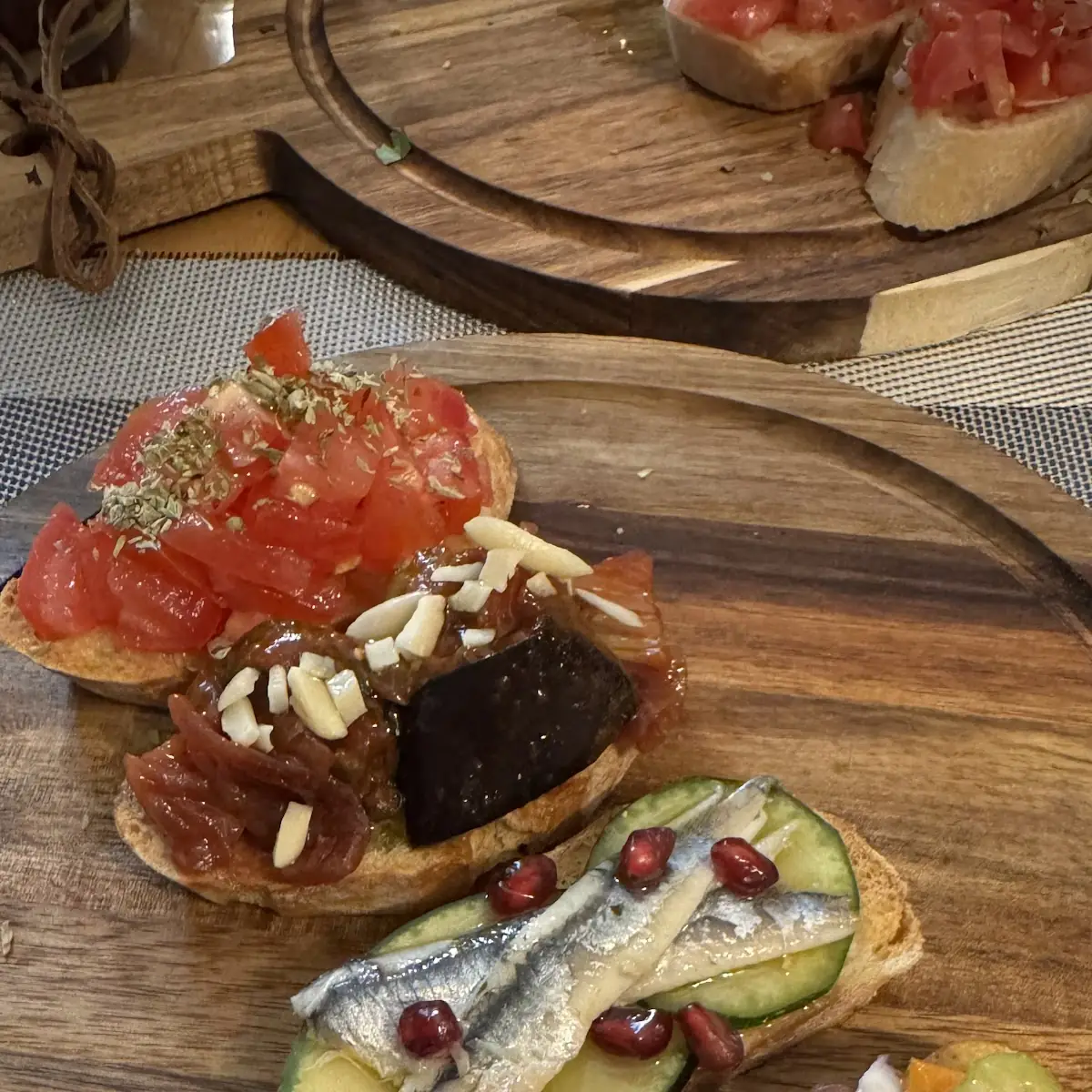 Bruschetta Con Bitarch