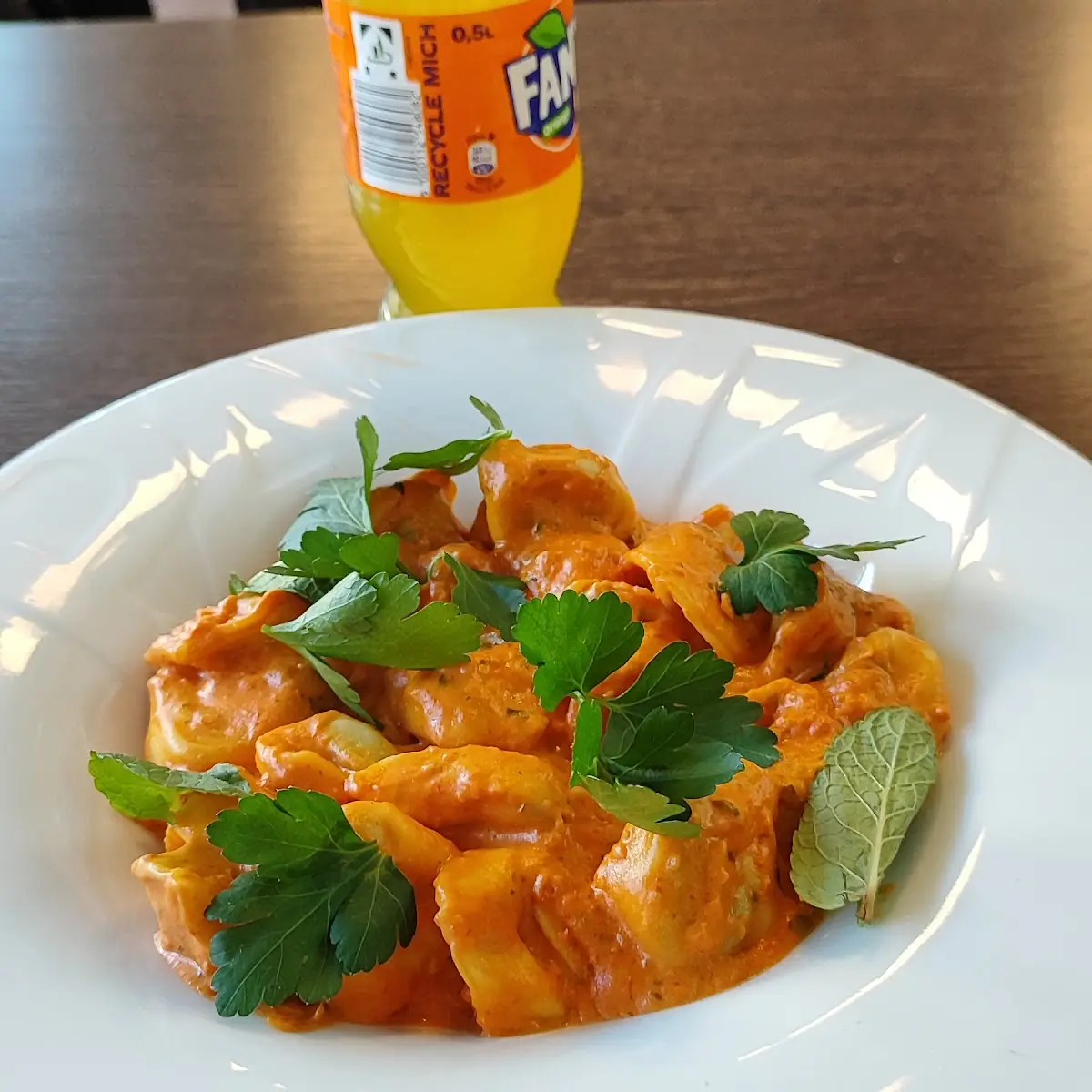 Pasta Mit Tomaten Sahnesauce