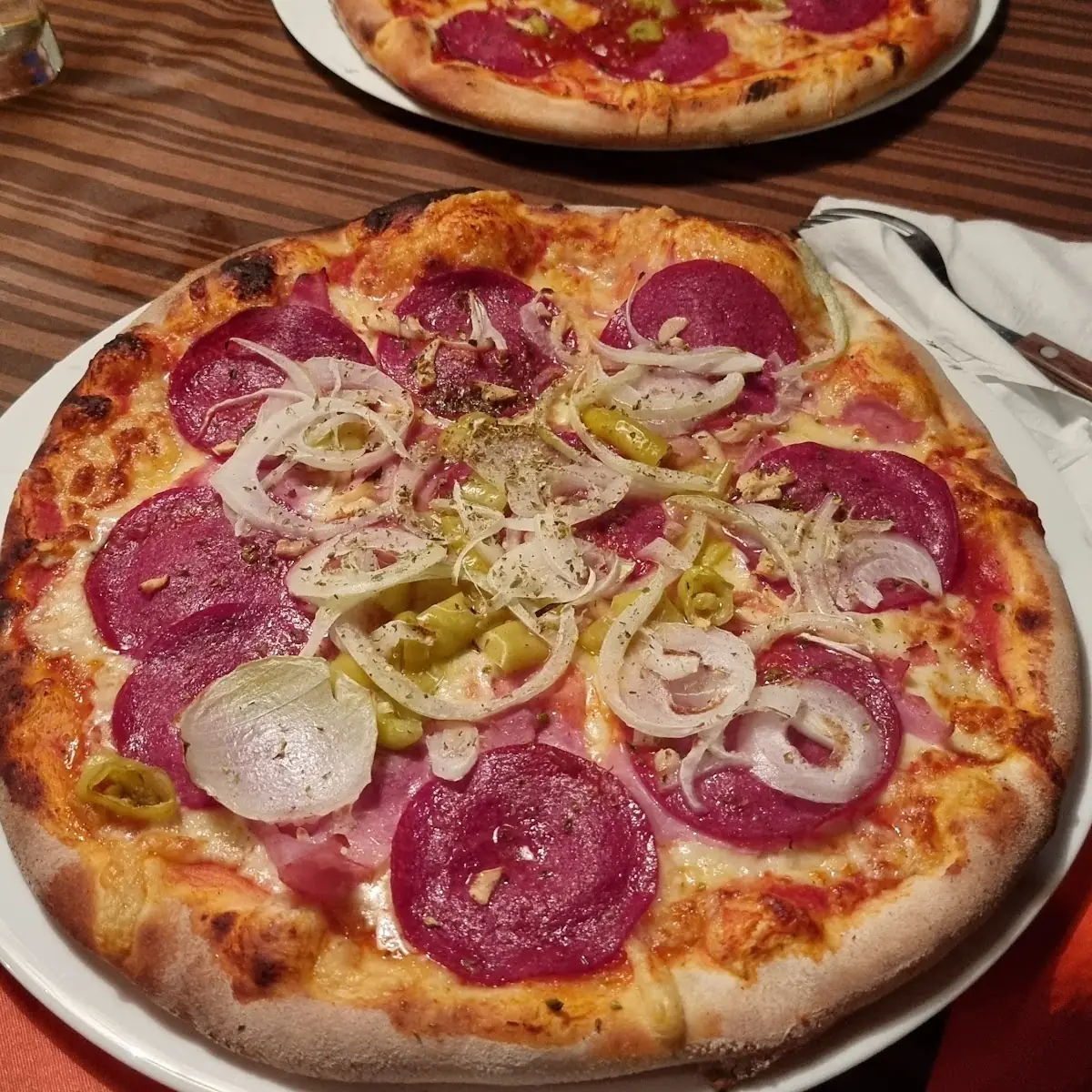 Pizza Prosciutto Camembert