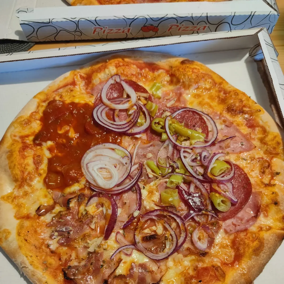 Pizza Salami