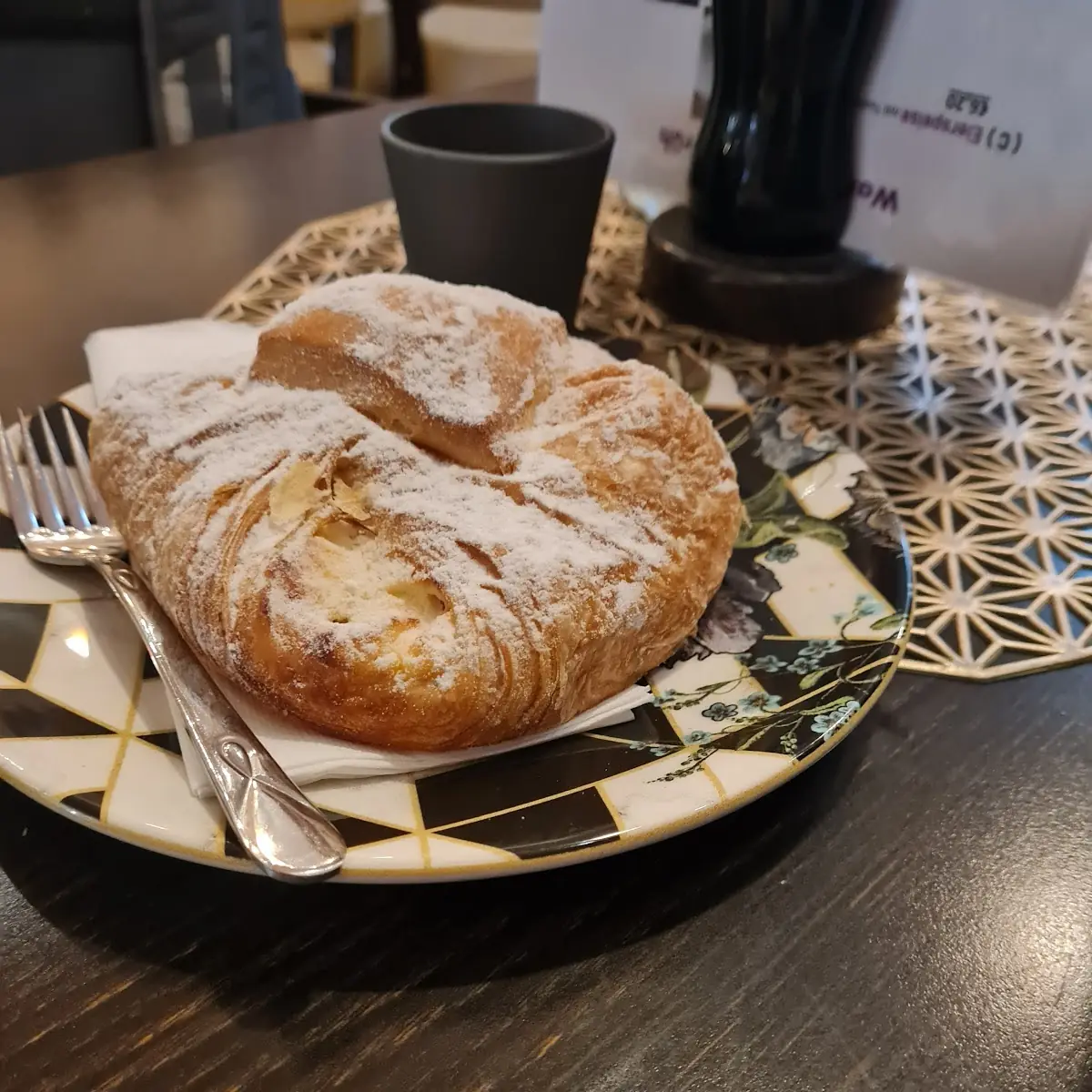 Topfengolatsche