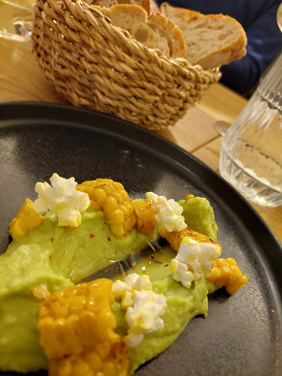 Avocadocr Mit Geschrften Popcorn