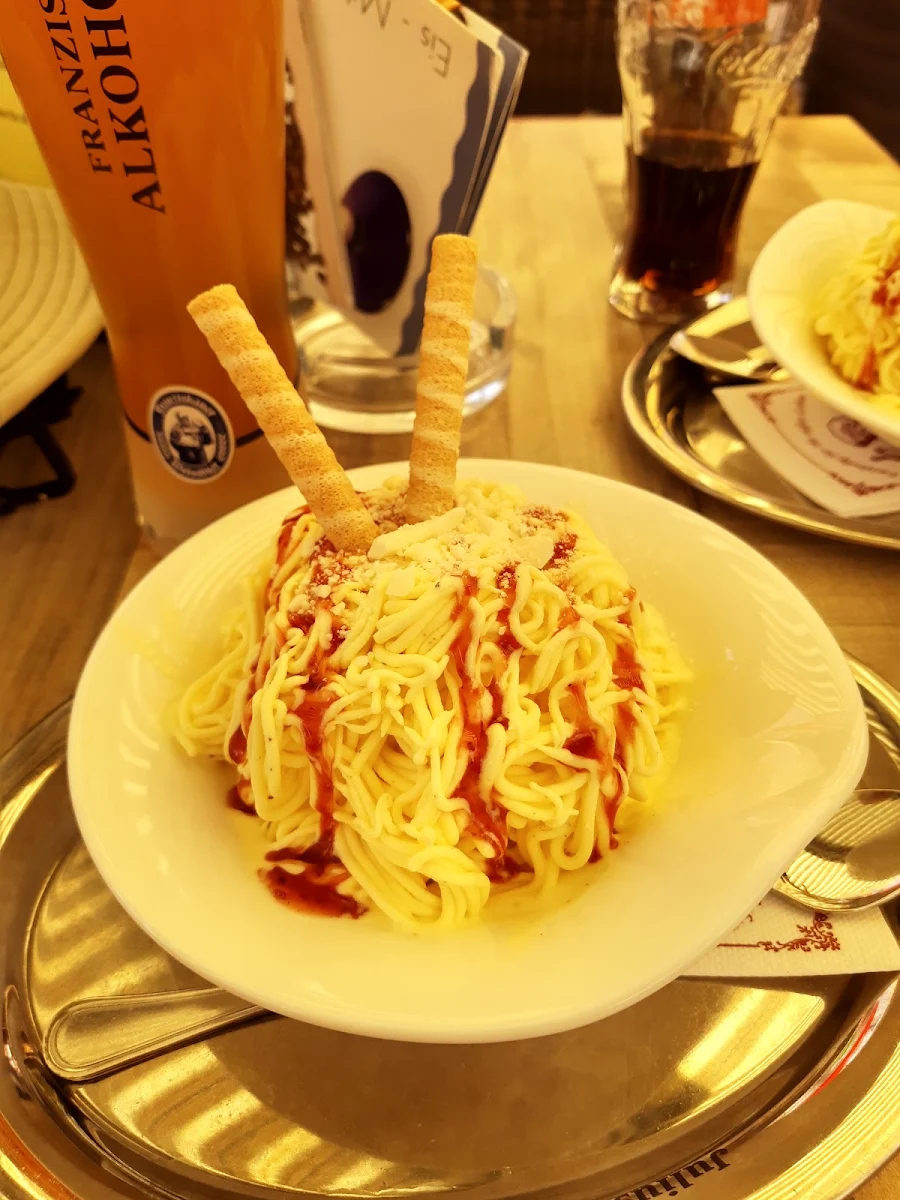 Spaghetti Eis