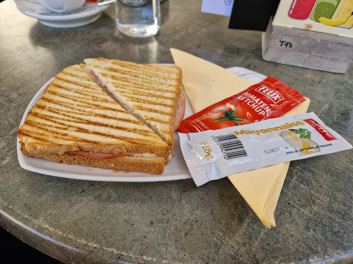 Sandwich