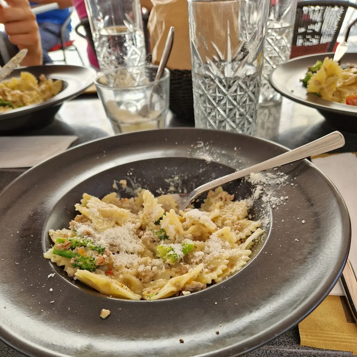 Farfalle Mit Schlagobers