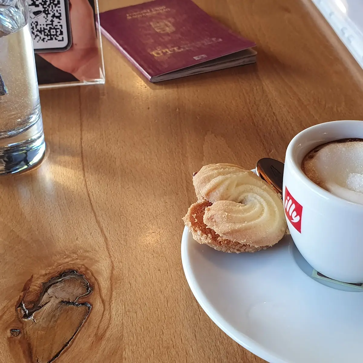 Cafe Macchiato