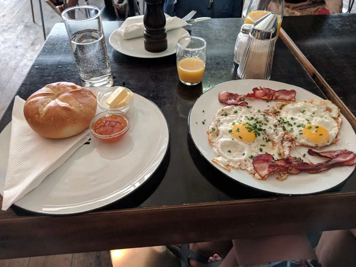 Eier Mit Speck Beim Brunch