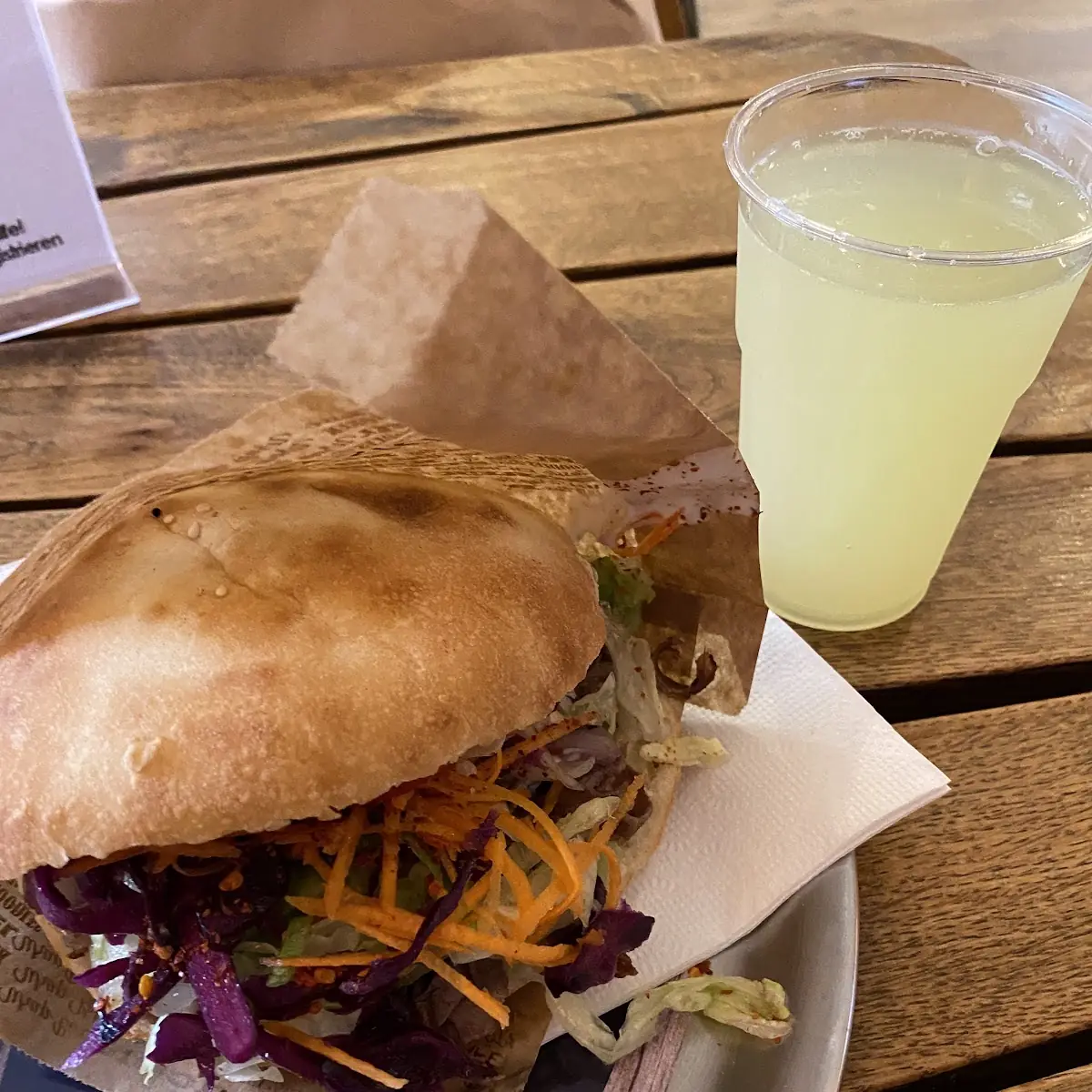 Hausgemachte Limonade