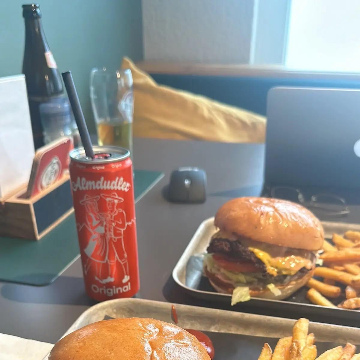 Befo Burger Mit Pommes